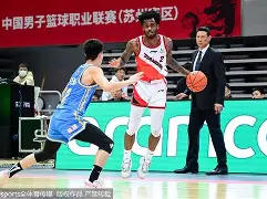 关于清晨体能课后；多伦多猛龙队长鼓劲备战CBA季后赛；底气十足；训练强度明显提升的信息