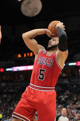 芝加哥公牛内部会议纪要流出——今夜战术微调，CBA季后赛使命明确，年轻球员得到机会的简单介绍