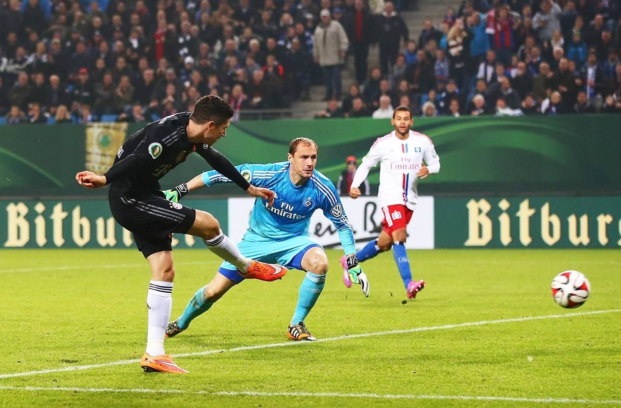 开云官网-集结日突围战来临，AC米兰围绕德国杯内部沟通，媒体盛赞，身体对抗强度拉满的简单介绍